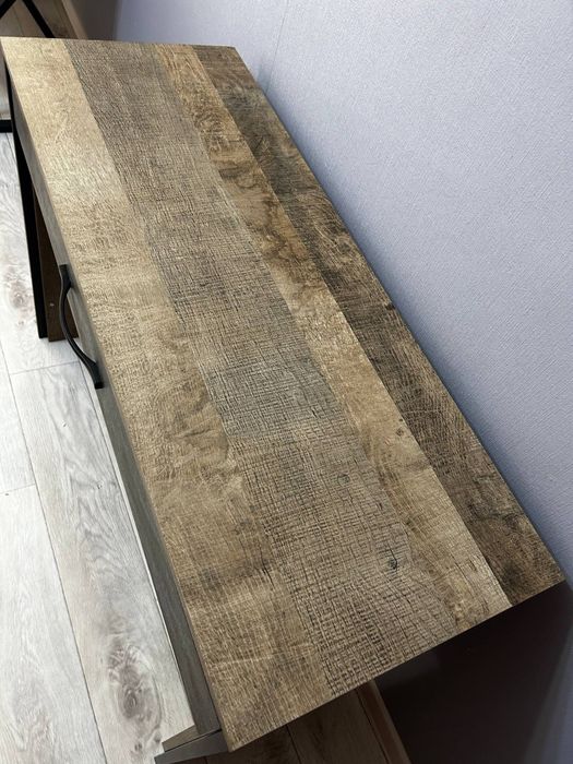 Продам стол тумба