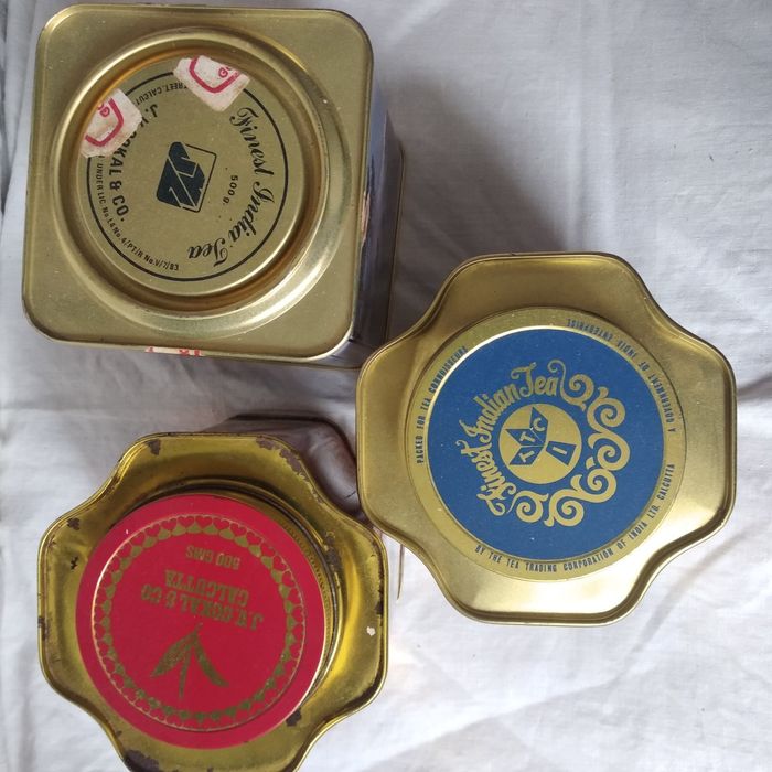 Ретро банка для чая. Индия.