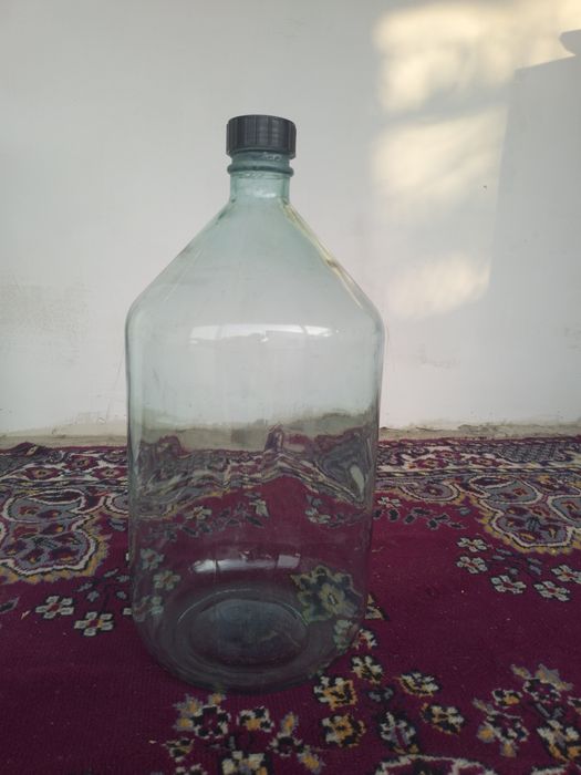 . бутыль        .