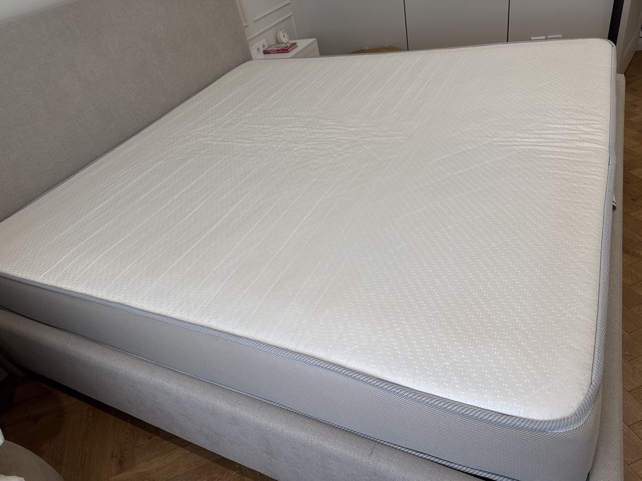 Продам матрас Аскона 200х200