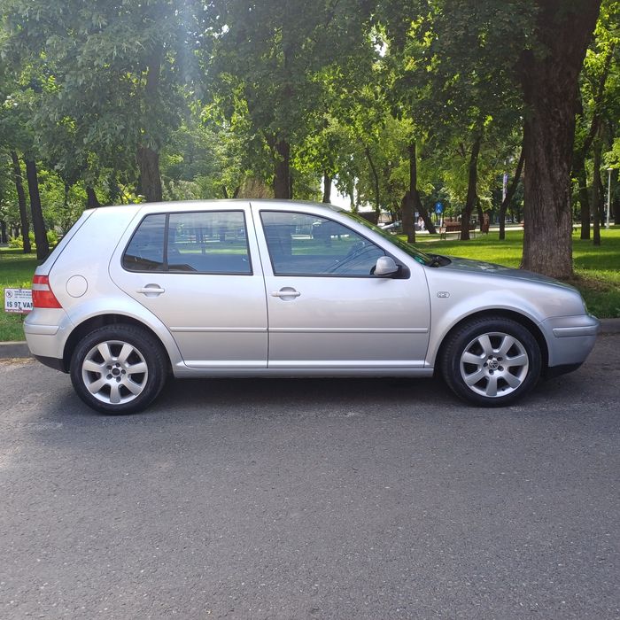VOLKSWAGEN Golf 2003 — imagine 4