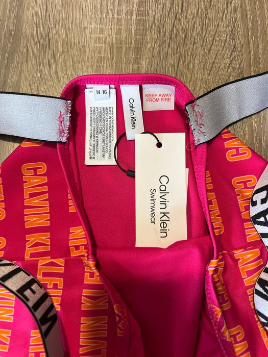 Calvin Klein нов цял бански 14-16 г