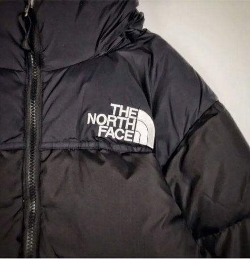 Продам пуховик The North Face
