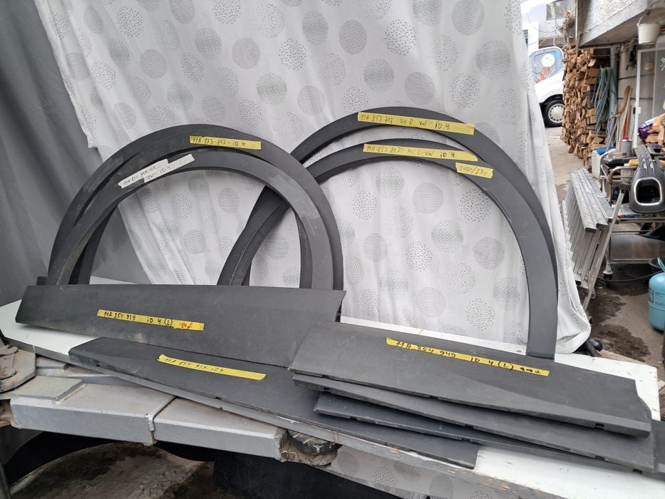 Лайсна калник врата Vw iD4  VW ID4