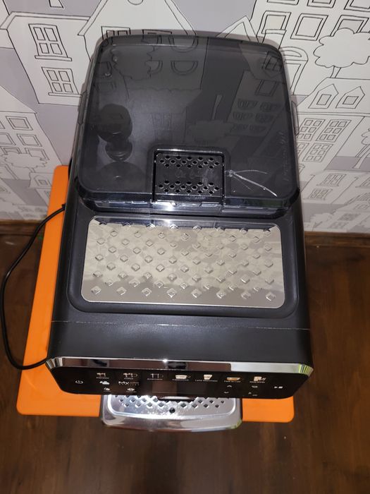 Кафеавтомат Philips 5400 LatteGo Филипс кафемашина с дисплей и кана