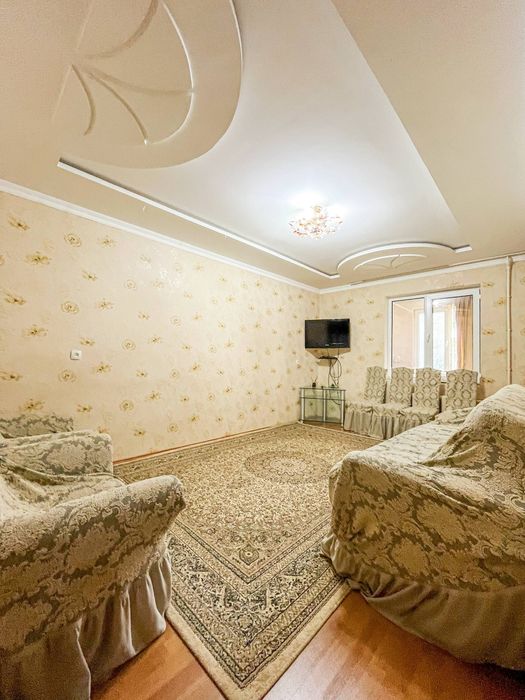 2/2/4 Буз-2,ЭКО Базар,ориентир 49 школа,Тараканчик,77 серия,кирпич