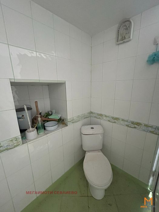 Продажба Къща гр. Севлиево - с. Градище 130m² и двор 780m²