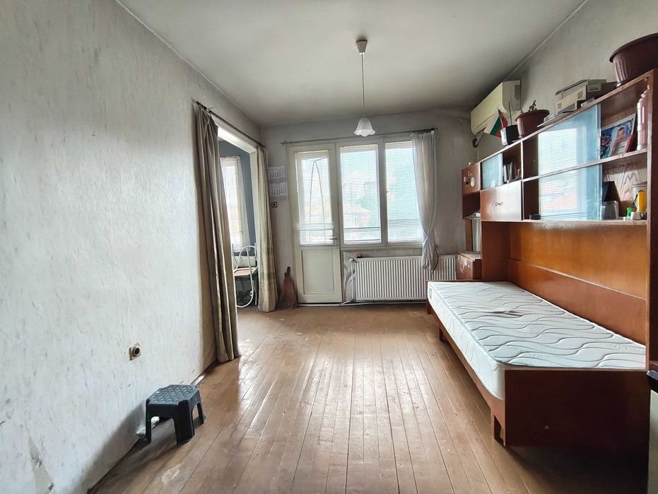 Продава се Етаж от къща в Търговище, Вароша - 116 кв.м за 1078 €/кв.м - Снимка #2