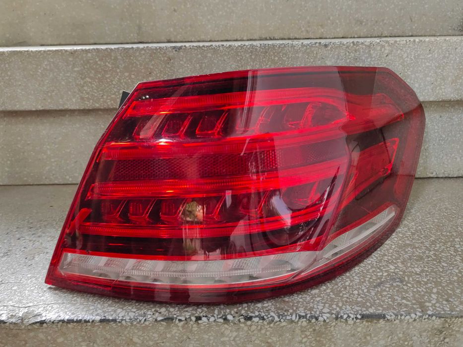 Стоп Mercedes W212 E-Classa LED десен / Стоп Мерцедес 212 Е класа Оригинален