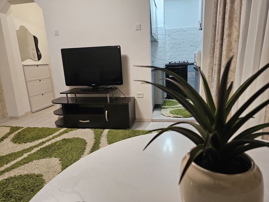 Inchiriez apartament 2camere