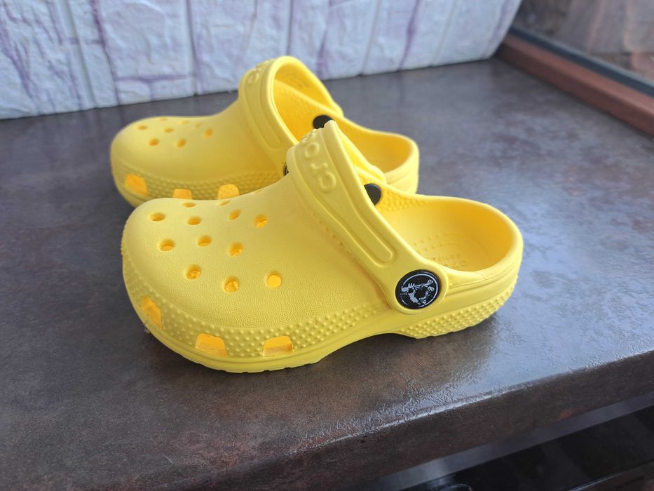 детски сандали,чехли,летни обувки,джапанки,гумено сабо Crocs момиче,момче
