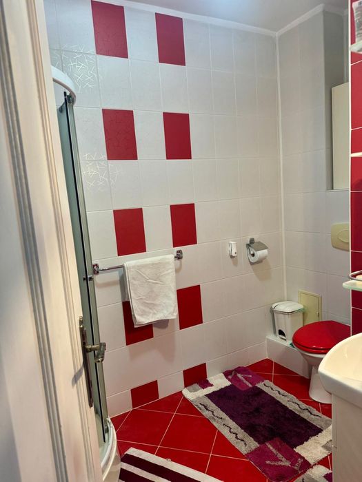 Vând Apartament 3 Camere mobilat utilat modern!