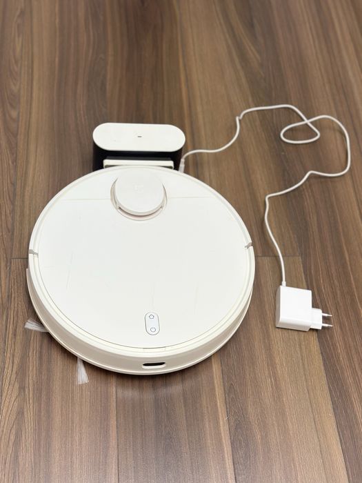 Продам робот пылесос