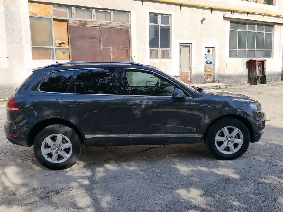 VOLKSWAGEN Touareg 2011 — imagine 4
