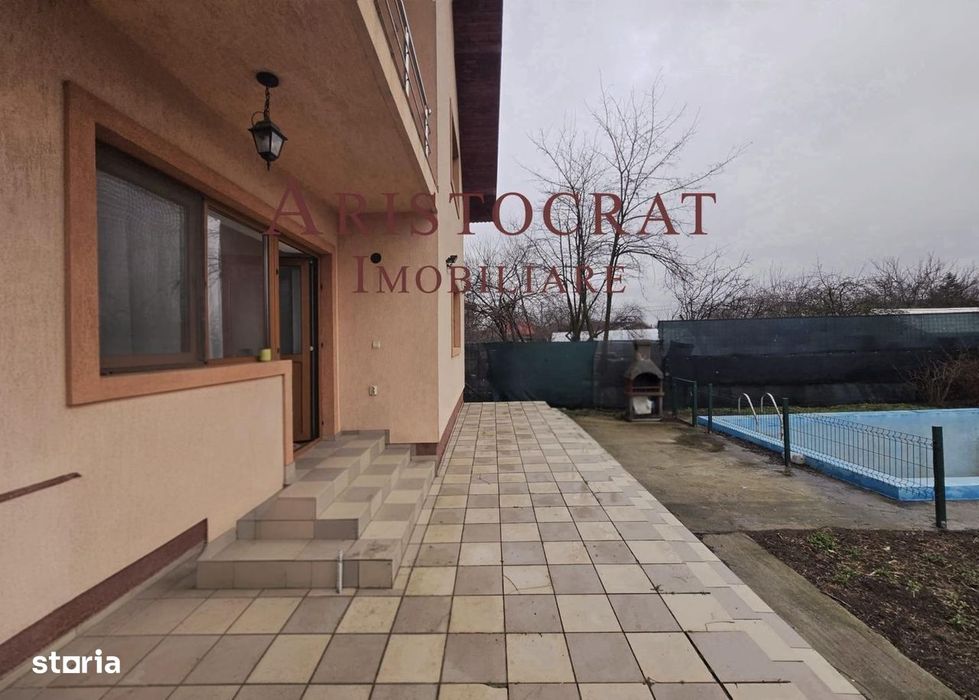 Vila cu piscina in Corbeanca