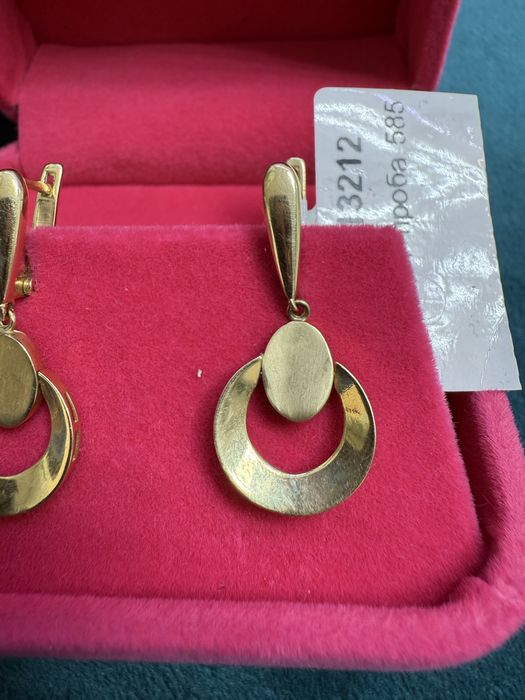 Золотые серьги 585