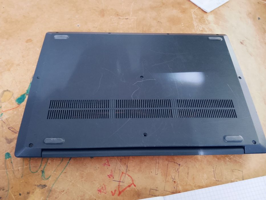 Lenovo нотбук  сатылады