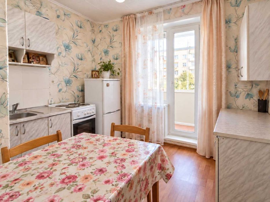 продам 1 комнатную квартиру