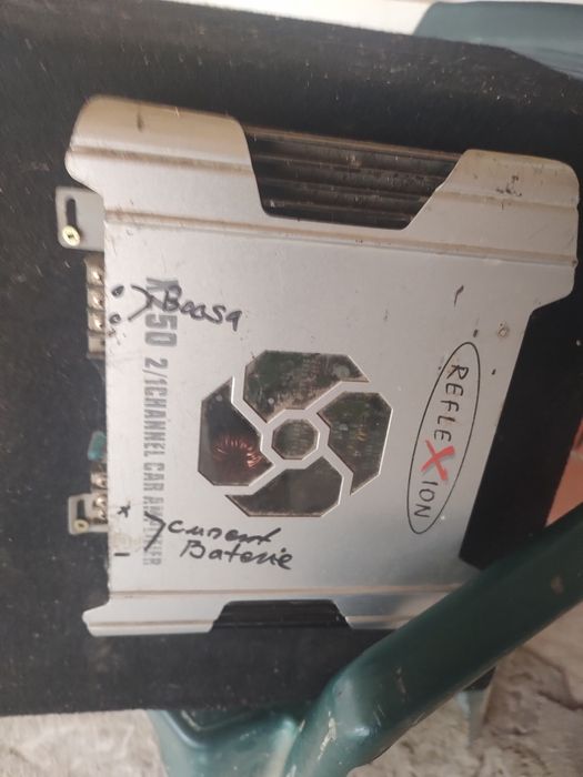 Vând subwoofer auto Sau dacă aveți ceva la schimb cu altceva