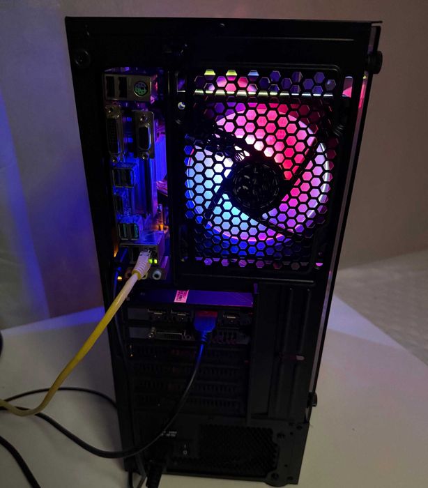 OFERTA‼️PC gaming Windows 11 WIFI intel i5 9400 Gtx 1080 Ram 16 GB Cs2 Fortnite Fivem Gta5 Roblox