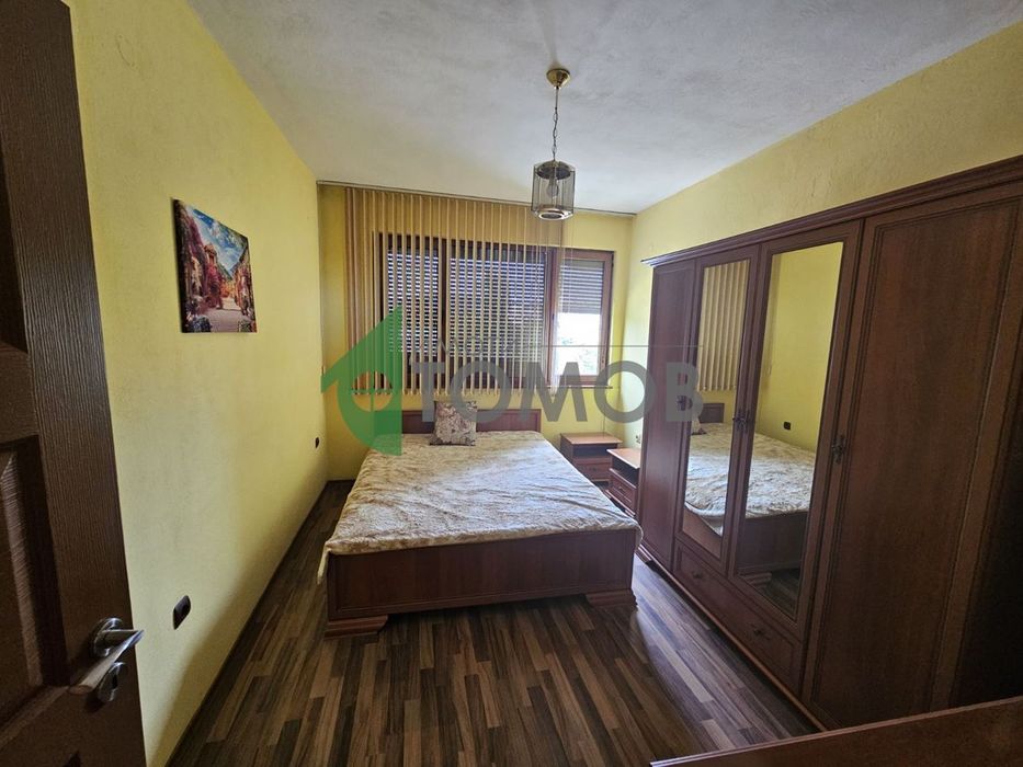 Дава се под наем Тристаен апартамент в Стара Загора, Самара 2 - 70 кв.м за 382.5 € - Снимка #1