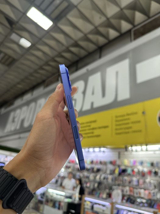 Iphone 16 256 айфон 16 256
