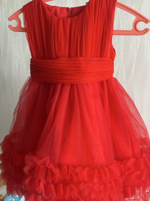 Продам очень красивое платье