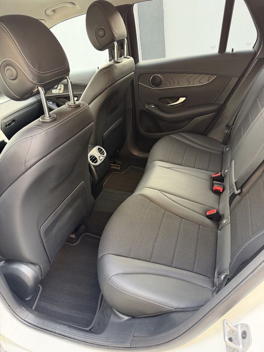 Mercedes Benz GLC300de Diesel Hibrid 306cai 4Matic