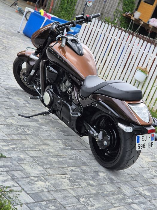 Suzuki Intruder Boulevard M109R