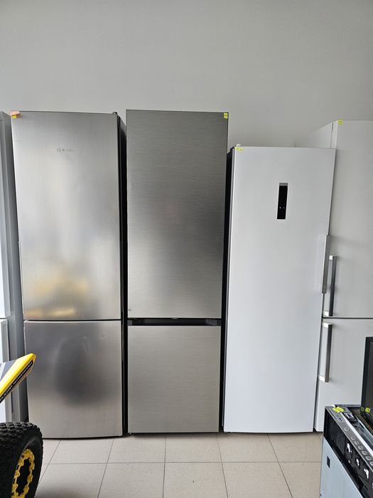 Хладилник с фризер SAMSUNG No Frost