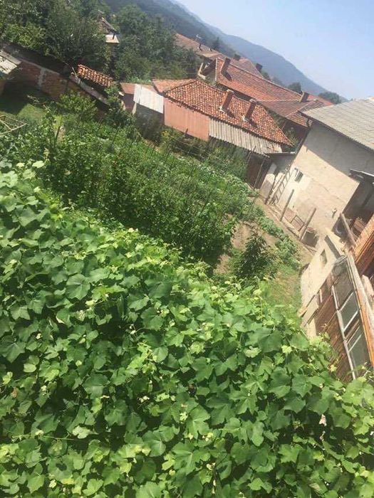 Продава се Къща в София, 7-ми 11-ти километър - 150 кв.м за 700 €/кв.м - Снимка #2