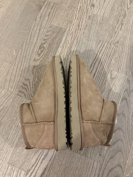 Ugg mini clasic maro marimea 39