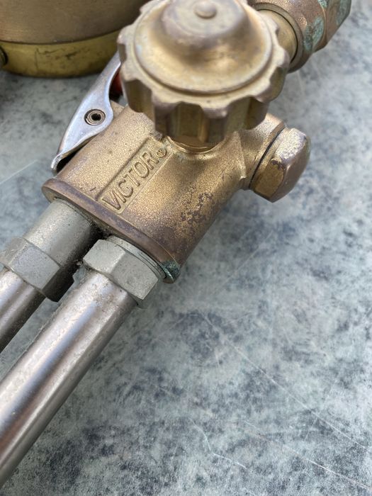 Продам резак редуктор