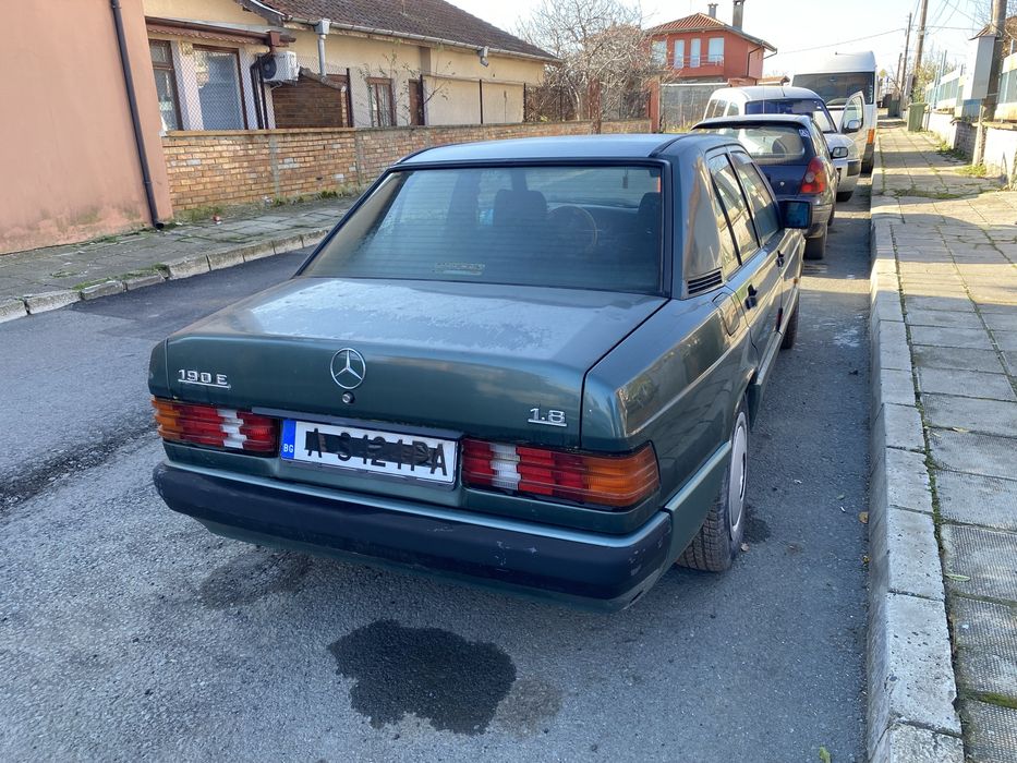 Мерцедес Е190 бензин