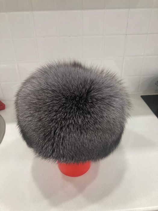 Норковая и чернобурка шапка