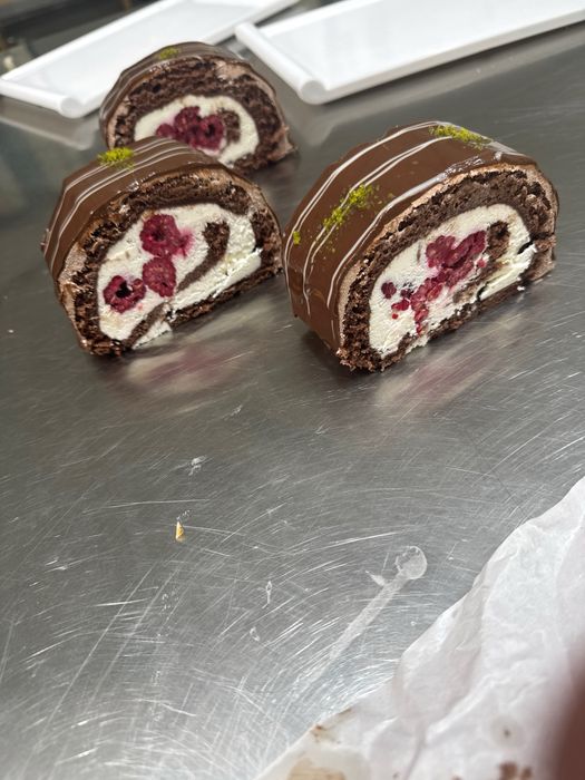 Булочка заказга оламиз