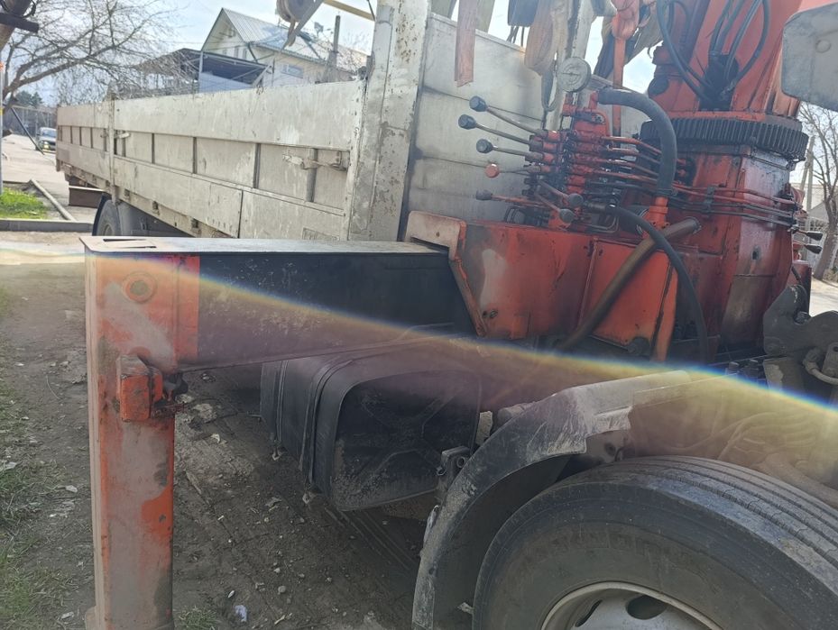 Продам КМУ unic 500