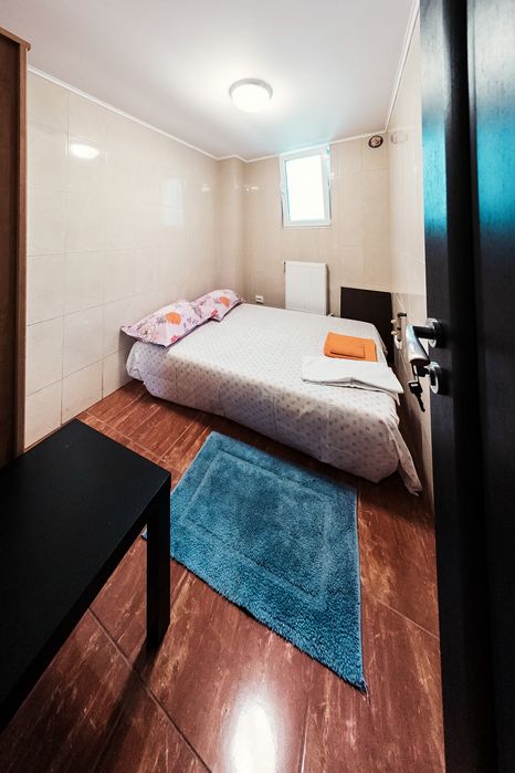 Inchiriez Camera in  Vila zona Capitol