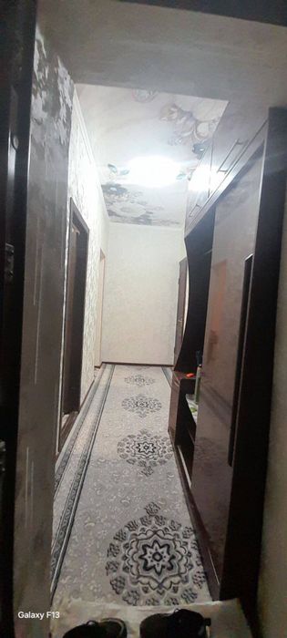 Кизларга  ёки оилага 1 хонали квартира  ижарага берилади