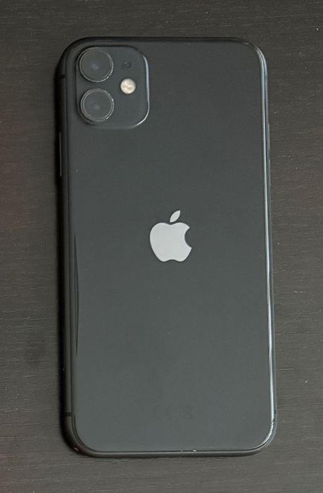 IPHONE 11 / Baterie 78 %