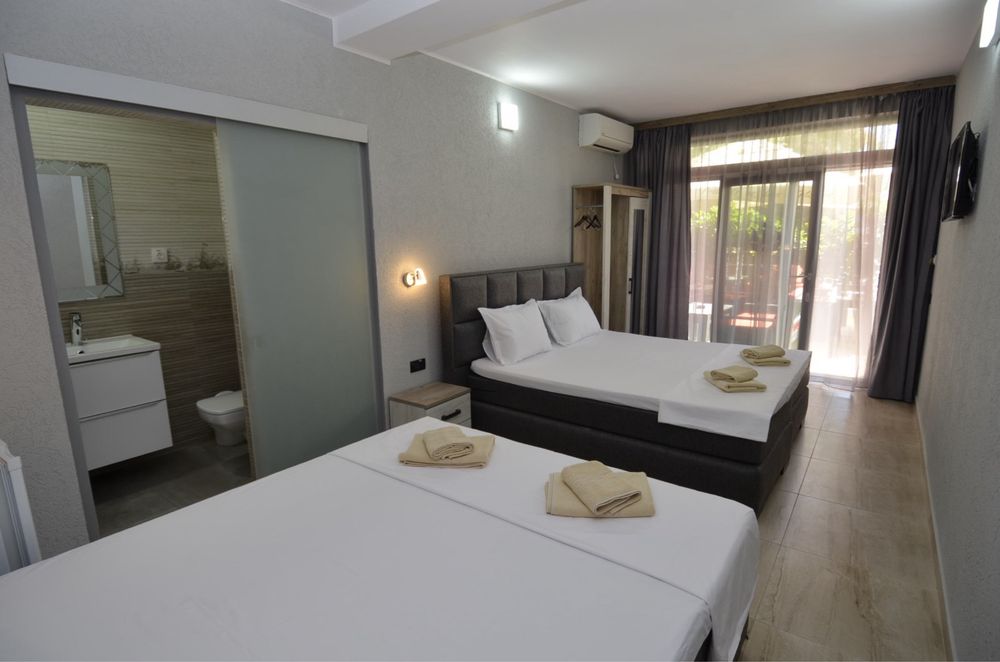 Cazare Costinesti  Vila Galleon ***