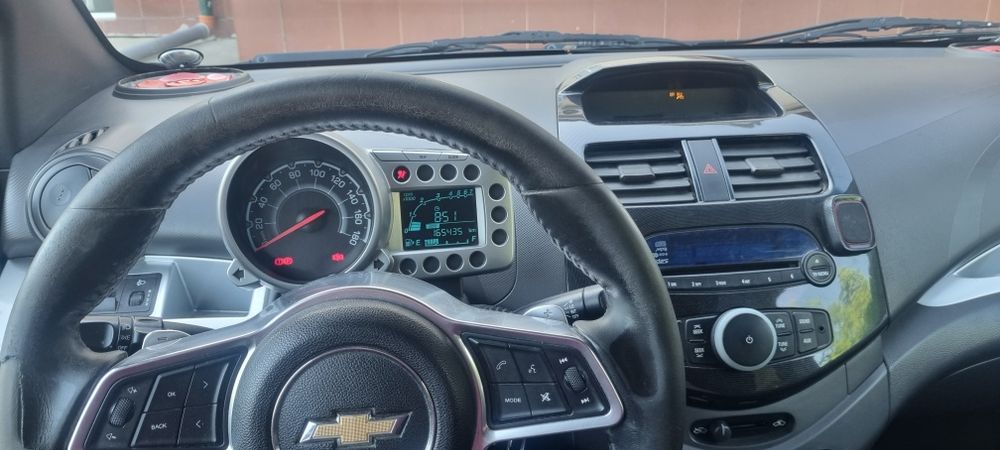 Spark сотилади 2012йил автомат