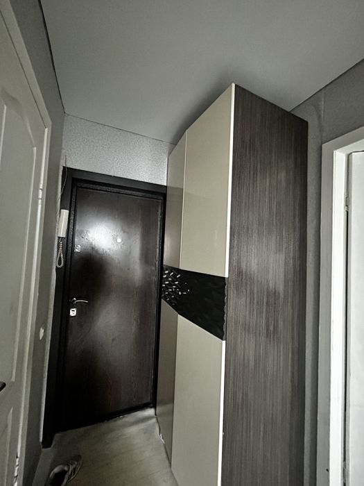 Продам плательный шкаф