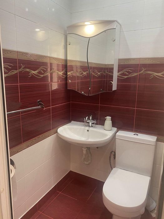 Дава се под наем Тристаен апартамент в София, Бъкстон - 80 кв.м за 650 € - Снимка #8