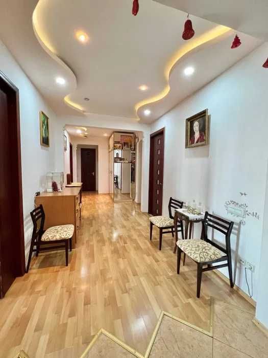 Продаётся Шикарная квартира 182м2, 5 комнатный цена ниже рынка!!!  ID8