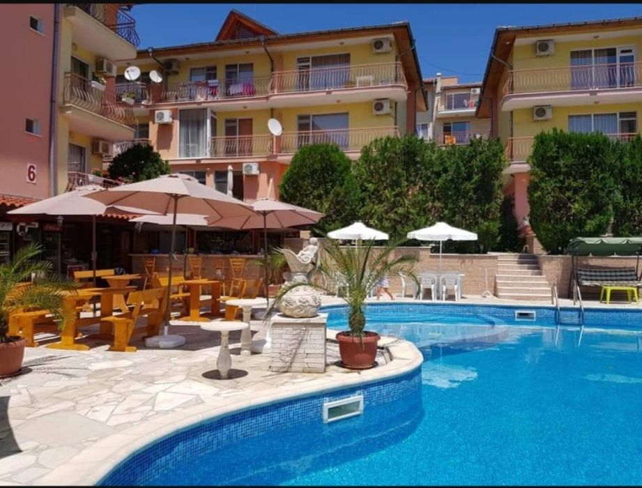 Продава се Двустаен апартамент в к.к. Слънчев бряг - 52 кв.м за 962 €/кв.м - Снимка #5