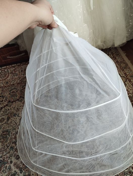 Продам свадебное платье