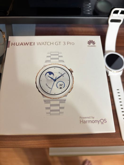 Дамски смарт часовник HUAWEI GT 3 PRO CERAMIC