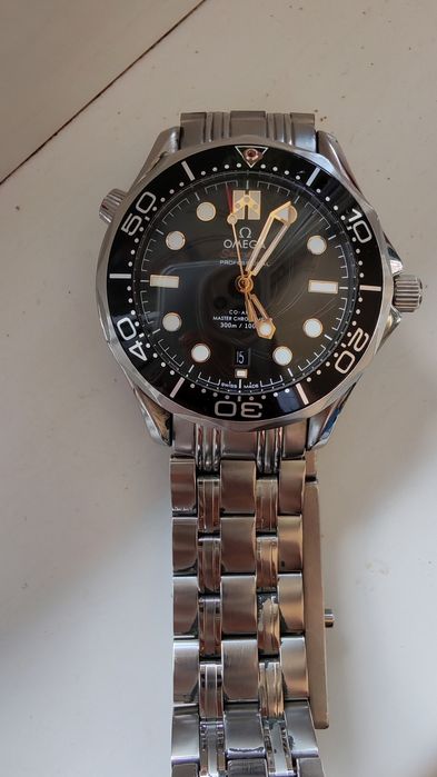 Мъжки часовник Omega В отлично състояние ,Това което е на снимките е реално ,на живо е по добреЗа коментари на Лични самоо