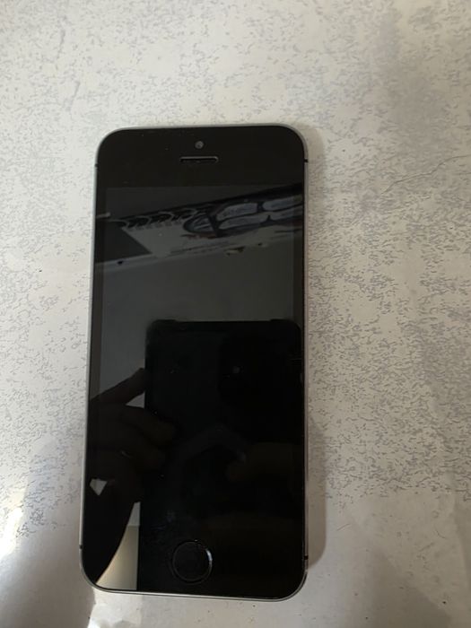 iphone  5 без симки заблокированый